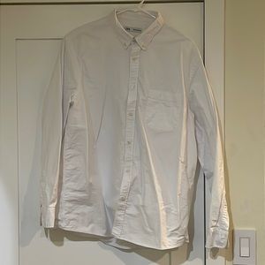 Zara men’s casual white button down with pocket